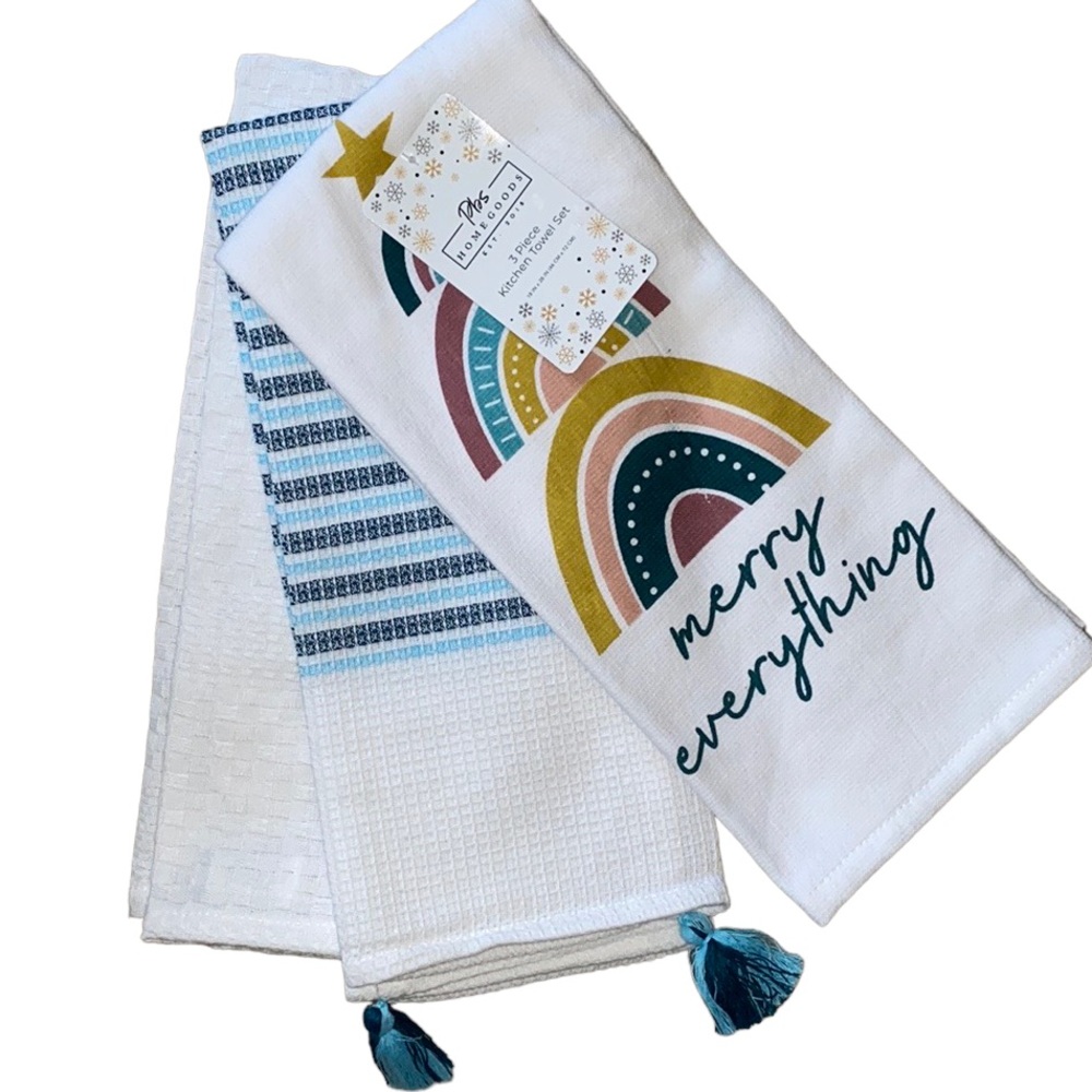NEW 3 pc kitchen towel set w/tassels merry everything